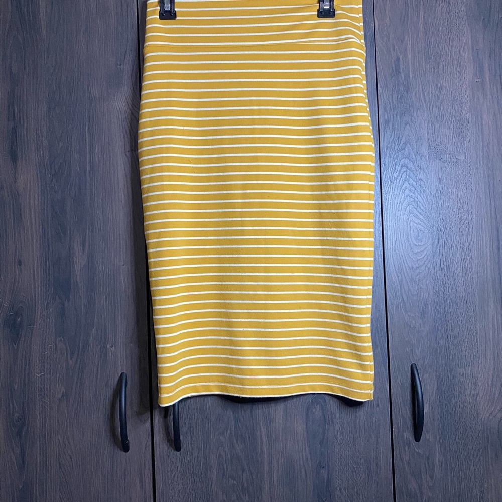 Not used, Yellow striped fitted skirt.